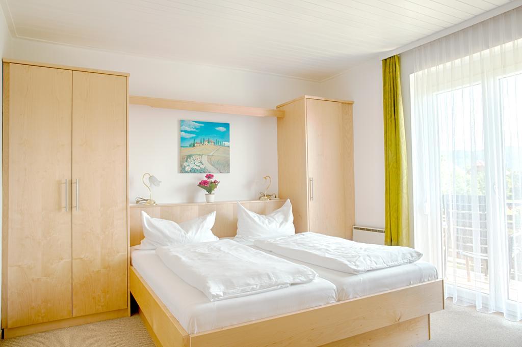 Haus Kaiser Schiefling am See Habitación foto